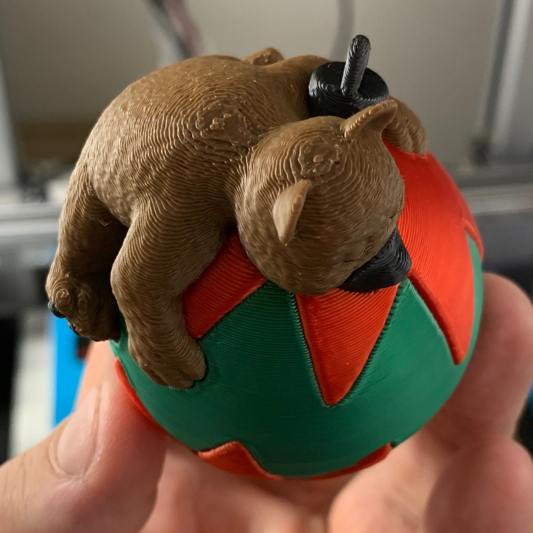 Julekugle med Bjørn – 3D-printet pynt (Ø 5 cm)