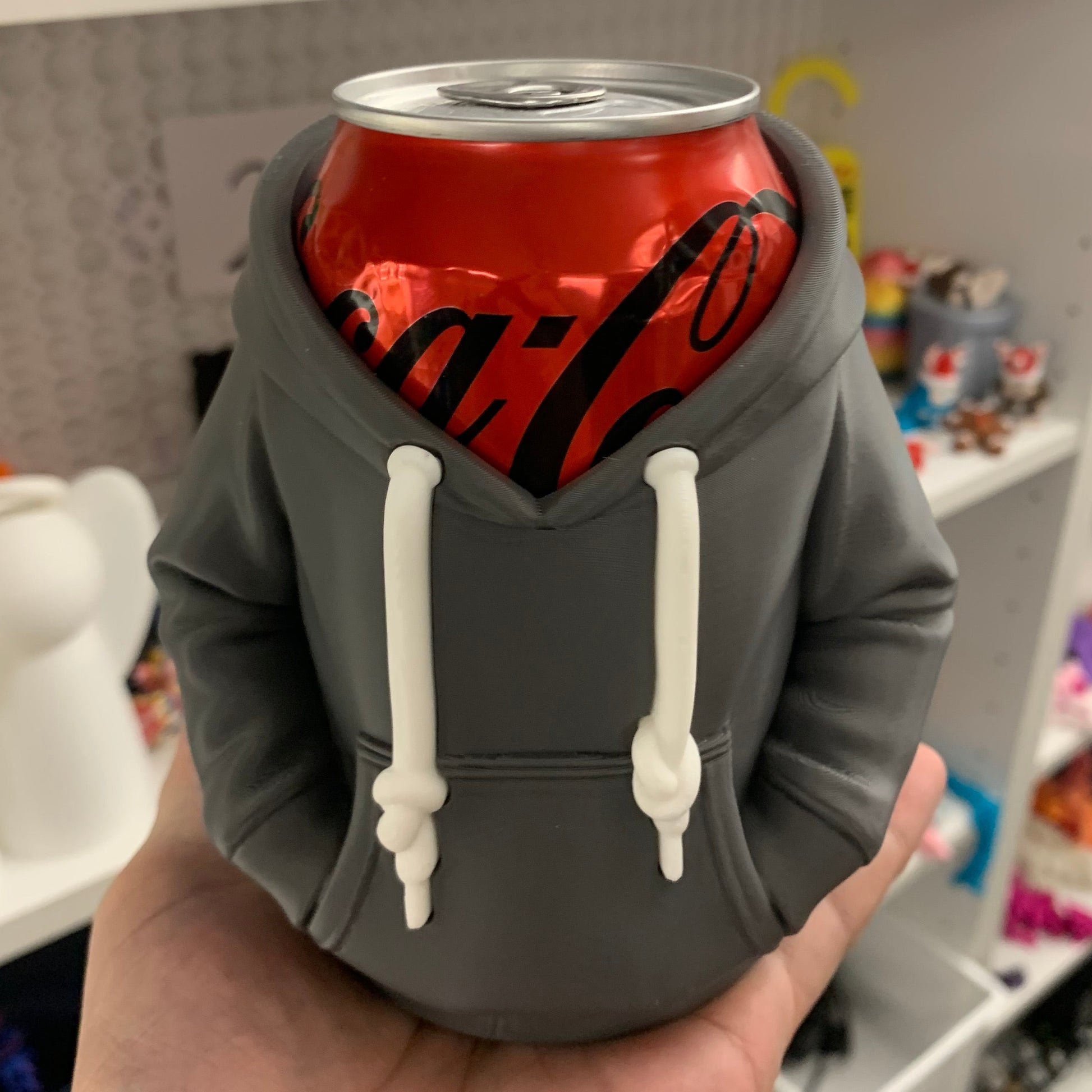 Sodavands-holder i Hoodie – Sjov 3D-printet Dåseholder