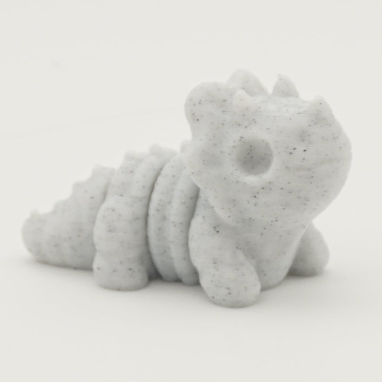 Mini Triceratops Skelet Figur – Sødt Samleobjekt